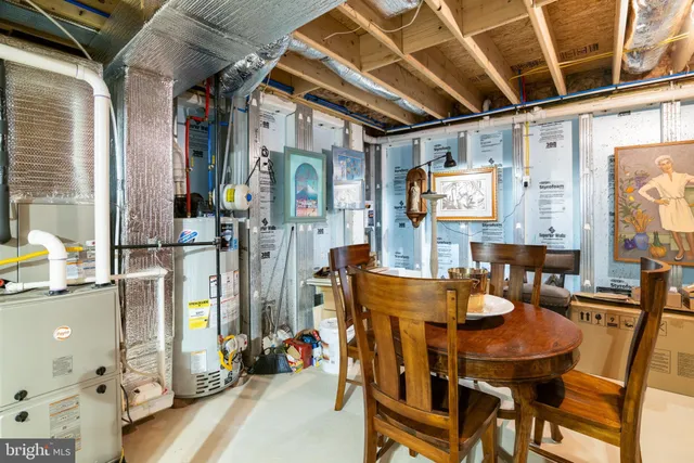 $685,000 | 98 Alexander Drive, Barnegat, NJ 08005