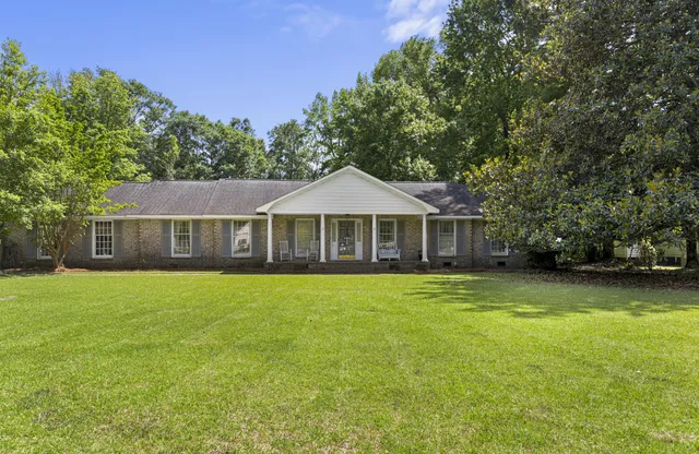 $274,900 | 3093 Jackson Drive Northwest, Orangeburg, SC 29118