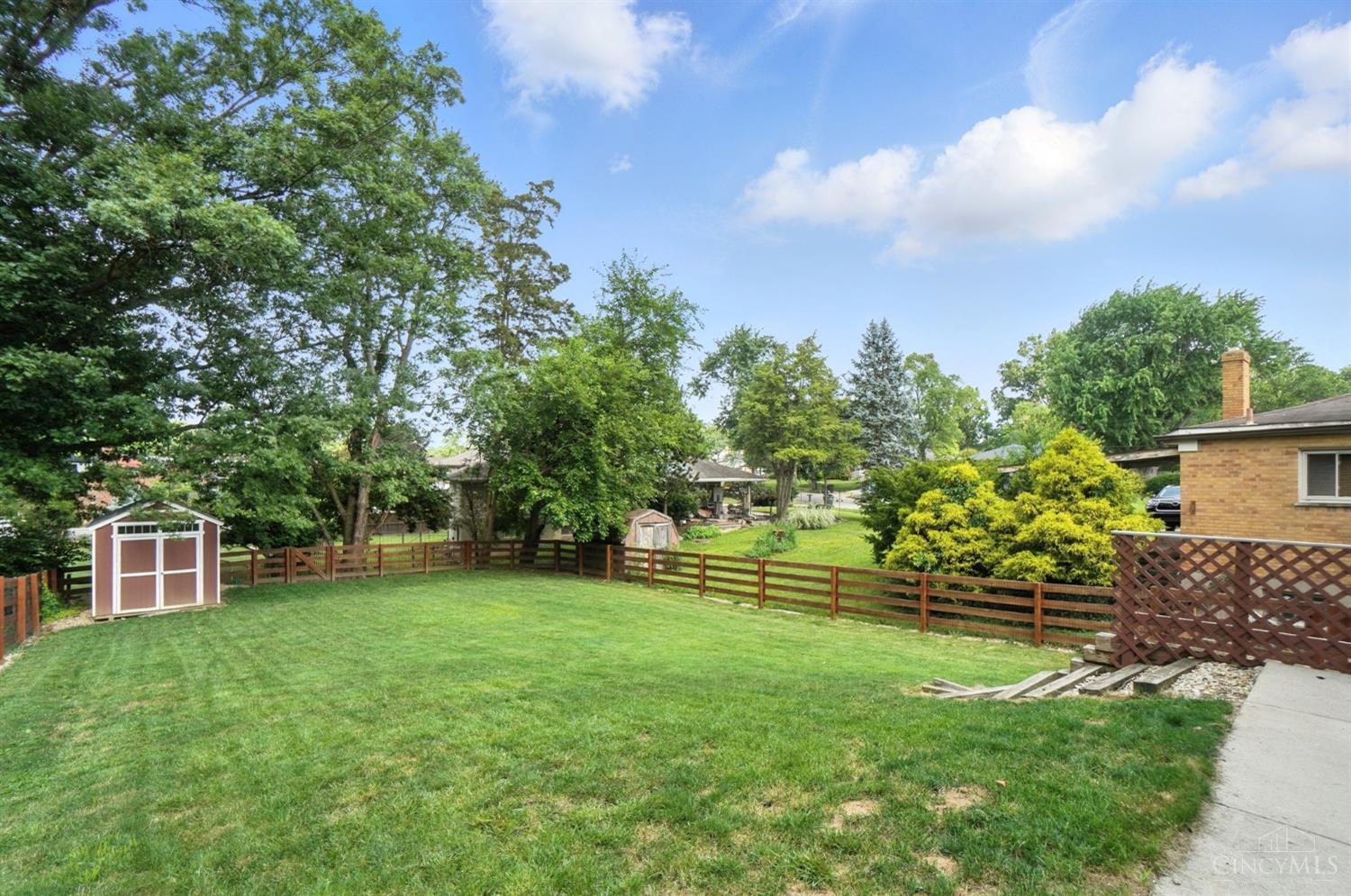 5601 Vogel Road Cincinnati, OH 45239 - Photo 61 of 65