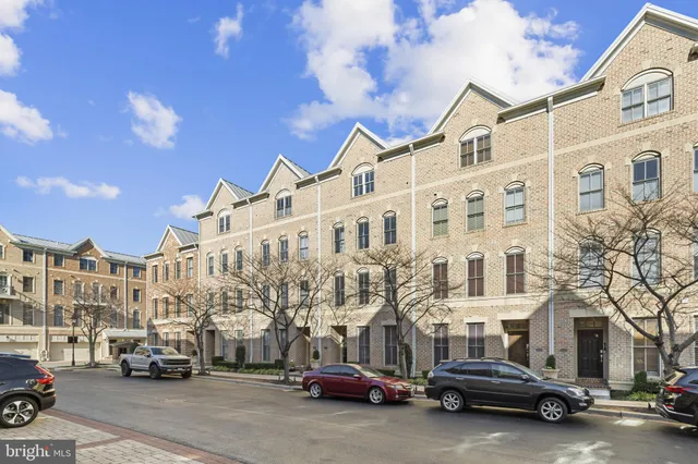 $749,000 | 1256 Dockside Circle, Baltimore, MD 21224