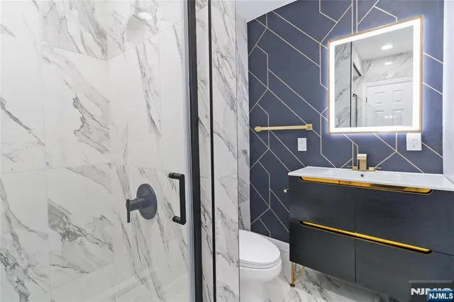 $4,750 | 451 Sagamore Avenue, Teaneck, NJ 07666