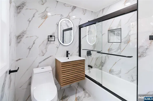 $4,750 | 451 Sagamore Avenue, Teaneck, NJ 07666