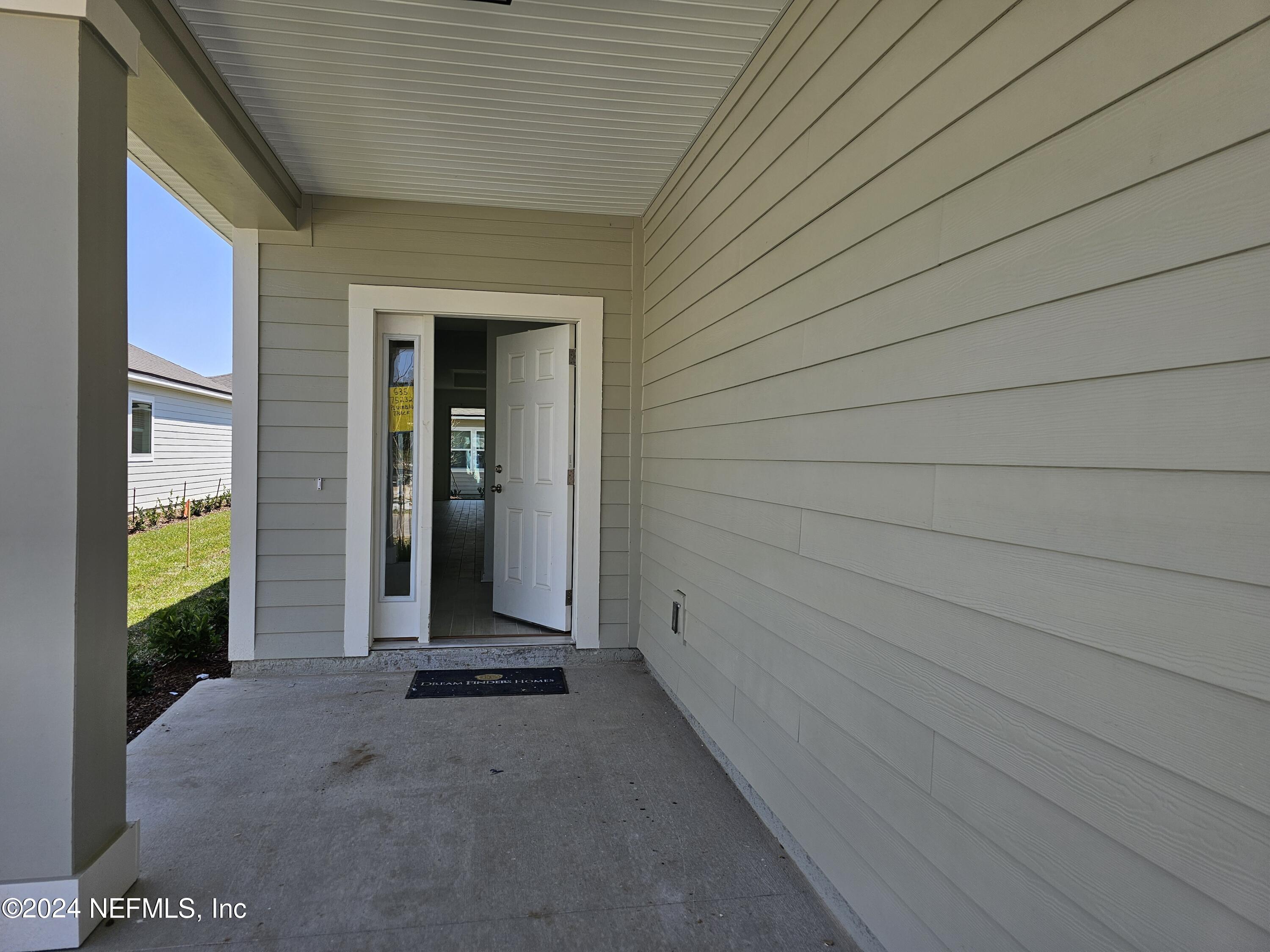 75232 Plumbago Trace Yulee, FL 32097 - Photo 2 of 79 20240321_135626