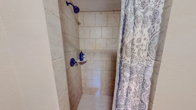 $350,000 | 216 East Plantation Drive, Clute, TX 77531