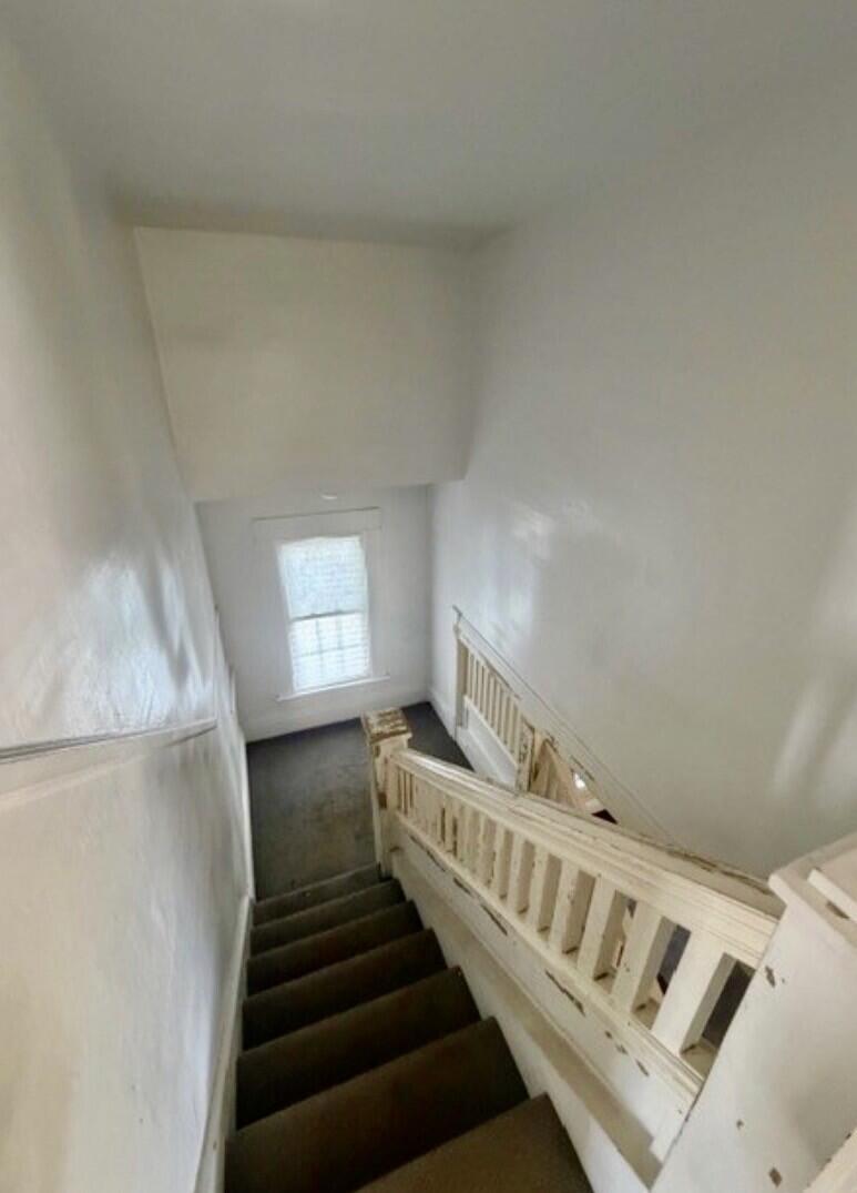 176 South Scott Street Adrian, MI 49221 - Photo 13 of 41 176 S Scott St - 08