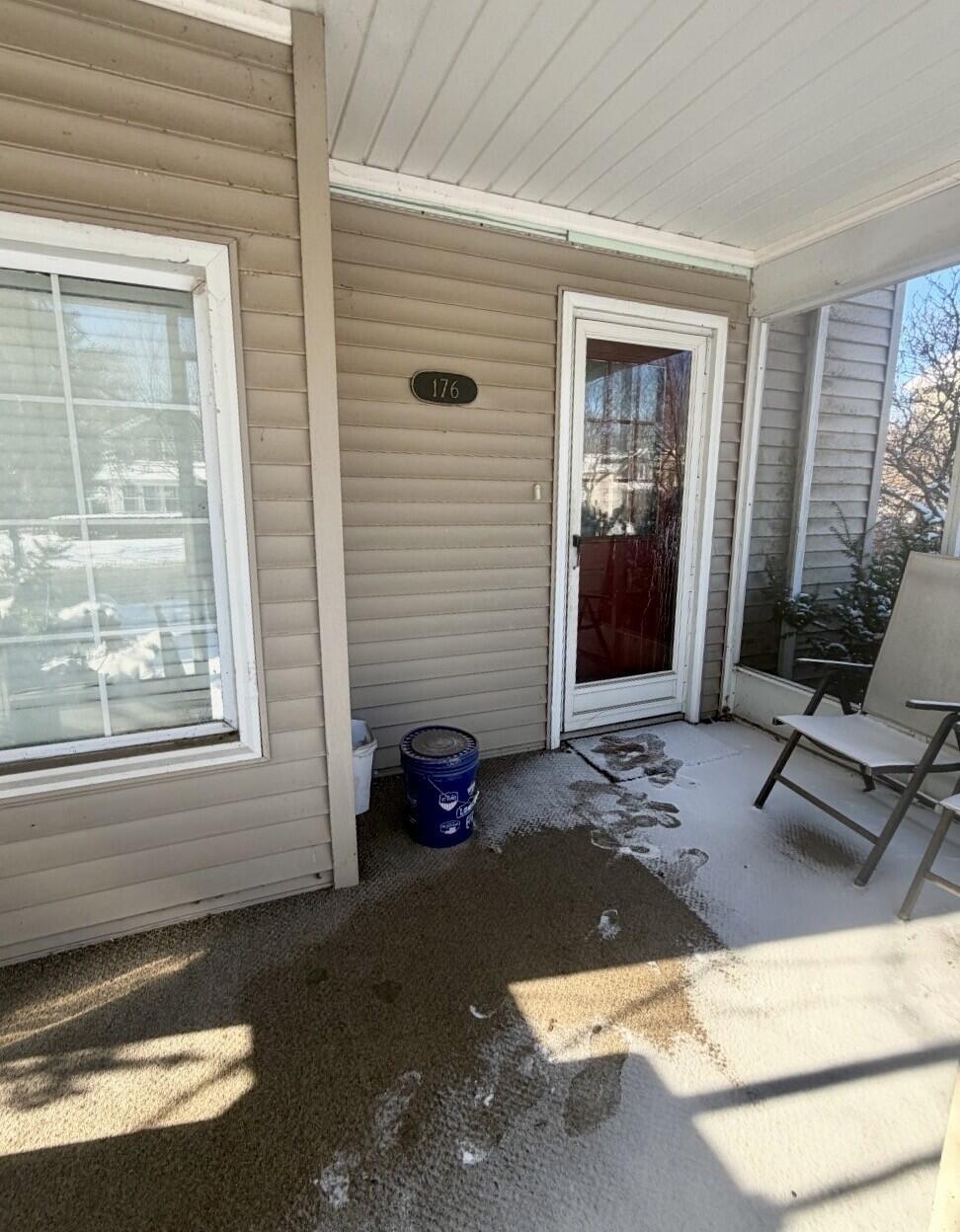 176 South Scott Street Adrian, MI 49221 - Photo 2 of 41 176 S Scott St - 58