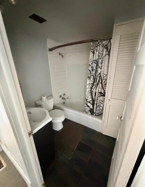 176 South Scott Street Adrian, MI 49221 - Photo 33 of 41 176 S Scott St - 56