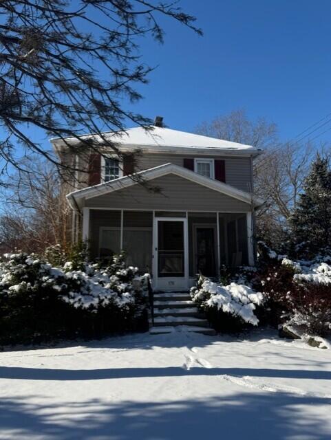 176 South Scott Street Adrian, MI 49221 - Photo 6 of 41 176 S Scott St - 29