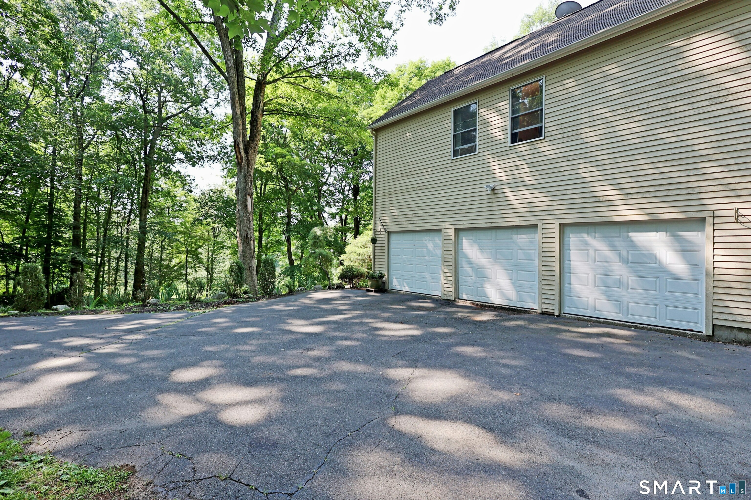 123 A Peaceable Street Redding, CT 06896 - Photo 39 of 40