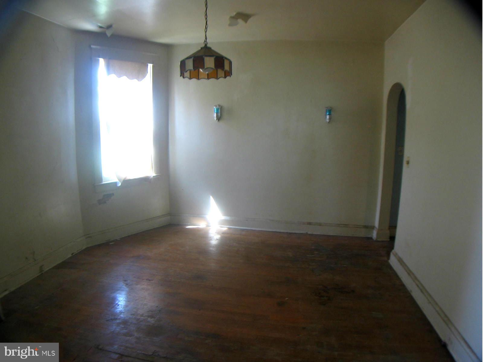 3114 Rolling Rd. Baltimore, MD 21244 - Photo 11 of 21 Dining Room