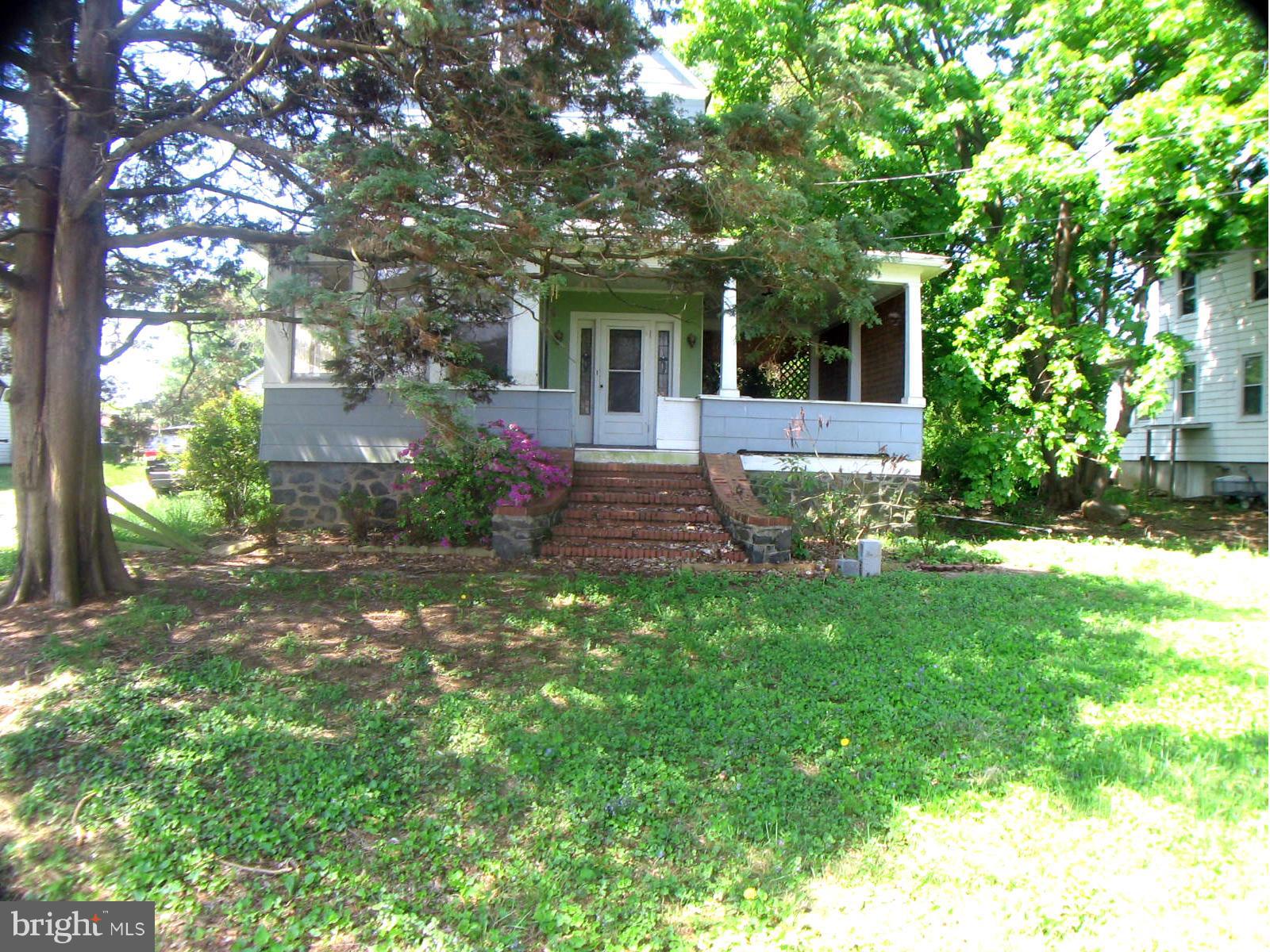 3114 Rolling Rd. Baltimore, MD 21244 - Photo 3 of 21 Exterior (Front)