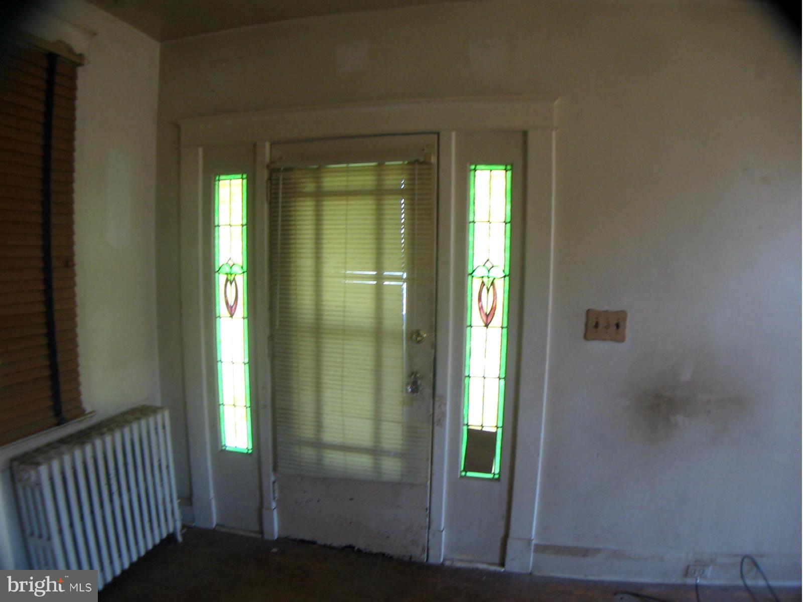 3114 Rolling Rd. Baltimore, MD 21244 - Photo 4 of 21 View