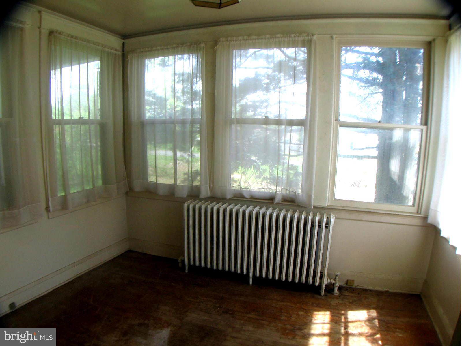 3114 Rolling Rd. Baltimore, MD 21244 - Photo 9 of 21 Interior (General)