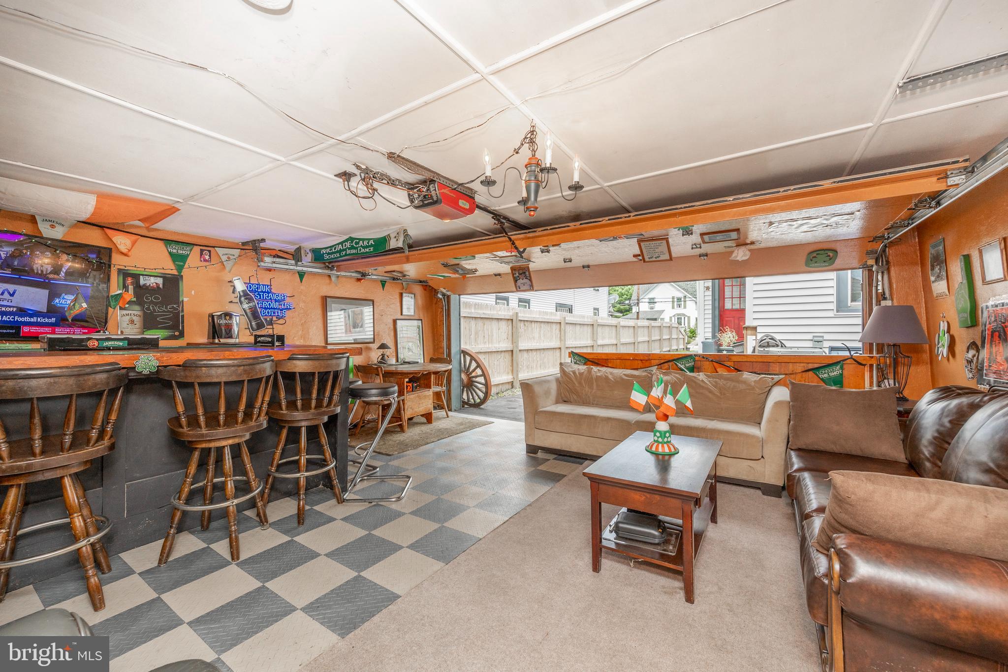 222 Highland Avenue Wayne, PA 19087 - Photo 24 of 46 Garage Pub