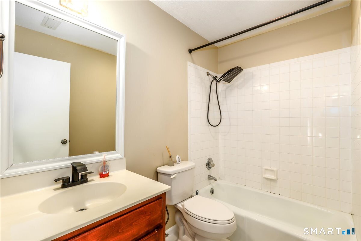 55 Oil Mill Road, Unit 2 Danbury, CT 06810 - Photo 15 of 21