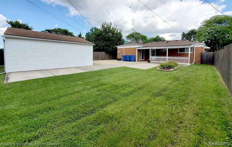 32509 Ridgefield Avenue Warren, MI 48088 - Photo 35 of 41 Gallery Image 35
