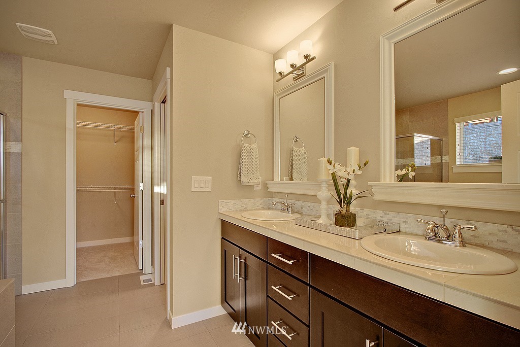 16932 35th Drive Southeast Bothell, WA 98012 - Photo 11 of 13 Gallery Image 11