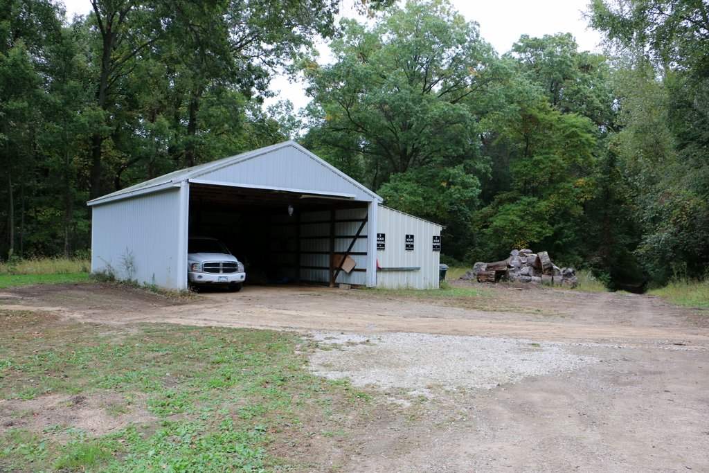 54560 Pear Road South Bend, IN 46628 - Photo 18 of 22