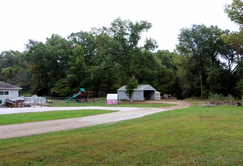 54560 Pear Road South Bend, IN 46628 - Photo 19 of 22
