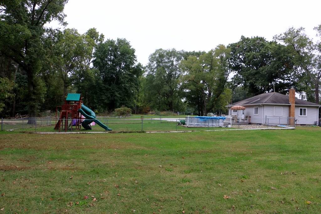 54560 Pear Road South Bend, IN 46628 - Photo 21 of 22
