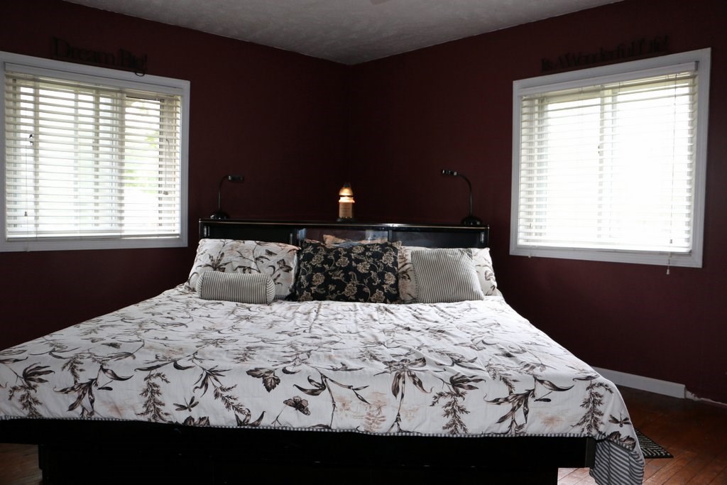54560 Pear Road South Bend, IN 46628 - Photo 10 of 22