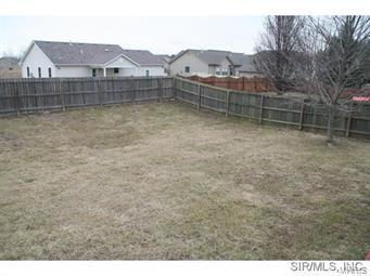 1009 Copper Ridge Maryville, IL 62062 - Photo 2 of 14 Gallery Image 2
