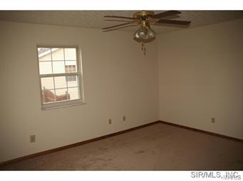 1009 Copper Ridge Maryville, IL 62062 - Photo 8 of 14 Gallery Image 8