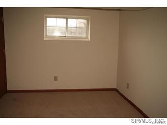 1009 Copper Ridge Maryville, IL 62062 - Photo 10 of 14 Gallery Image 10