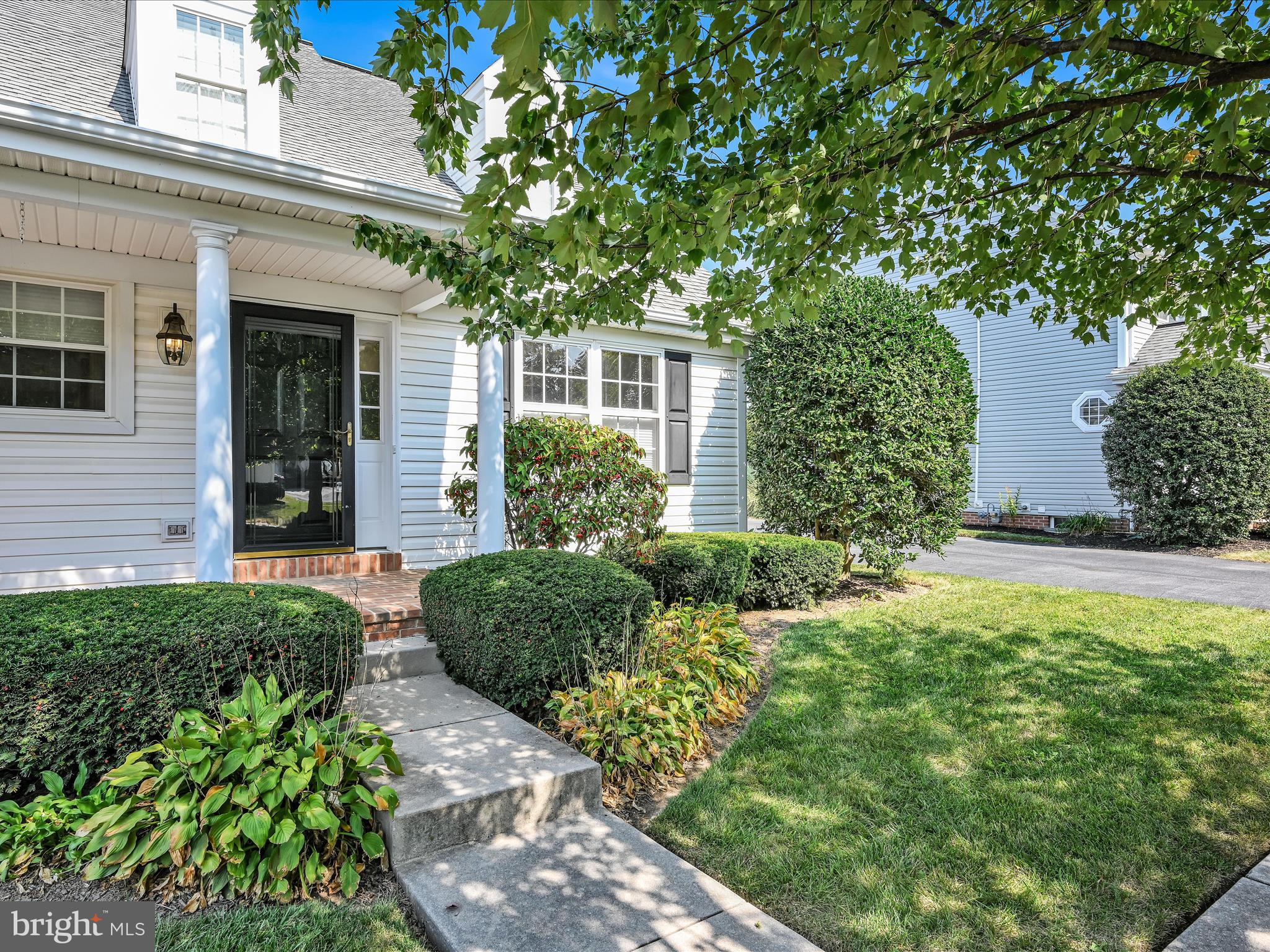 603 Wallingford Road Lititz, PA 17543 - Photo 3 of 38 Front