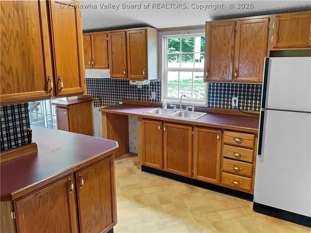 417 Rambling Hills Road Elkview, WV 25071 - Photo 5 of 25 Gallery Image 5