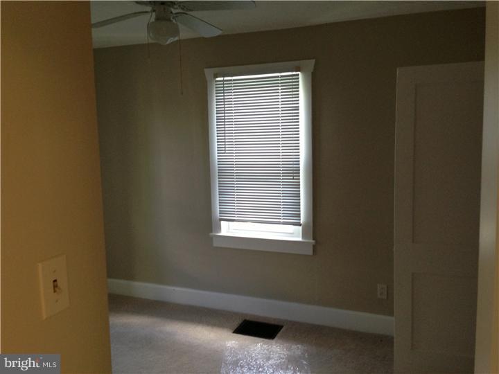 263 Broad Street Carneys Point, NJ 08069 - Photo 14 of 17 Gallery Image 14