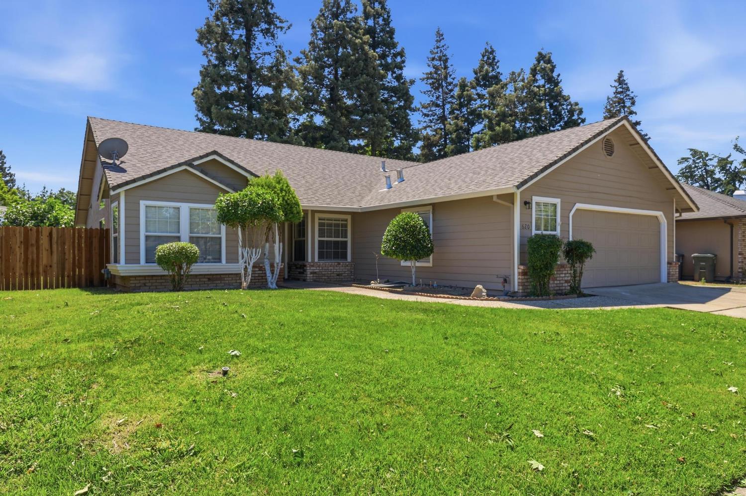 620 Teesdale Road Yuba City, CA 95991 - Photo 1 of 48