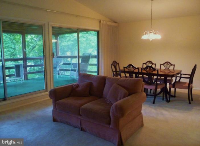 6202 Ivymount Road Baltimore, MD 21209 - Photo 6 of 30 6202 Ivymount Rd..
