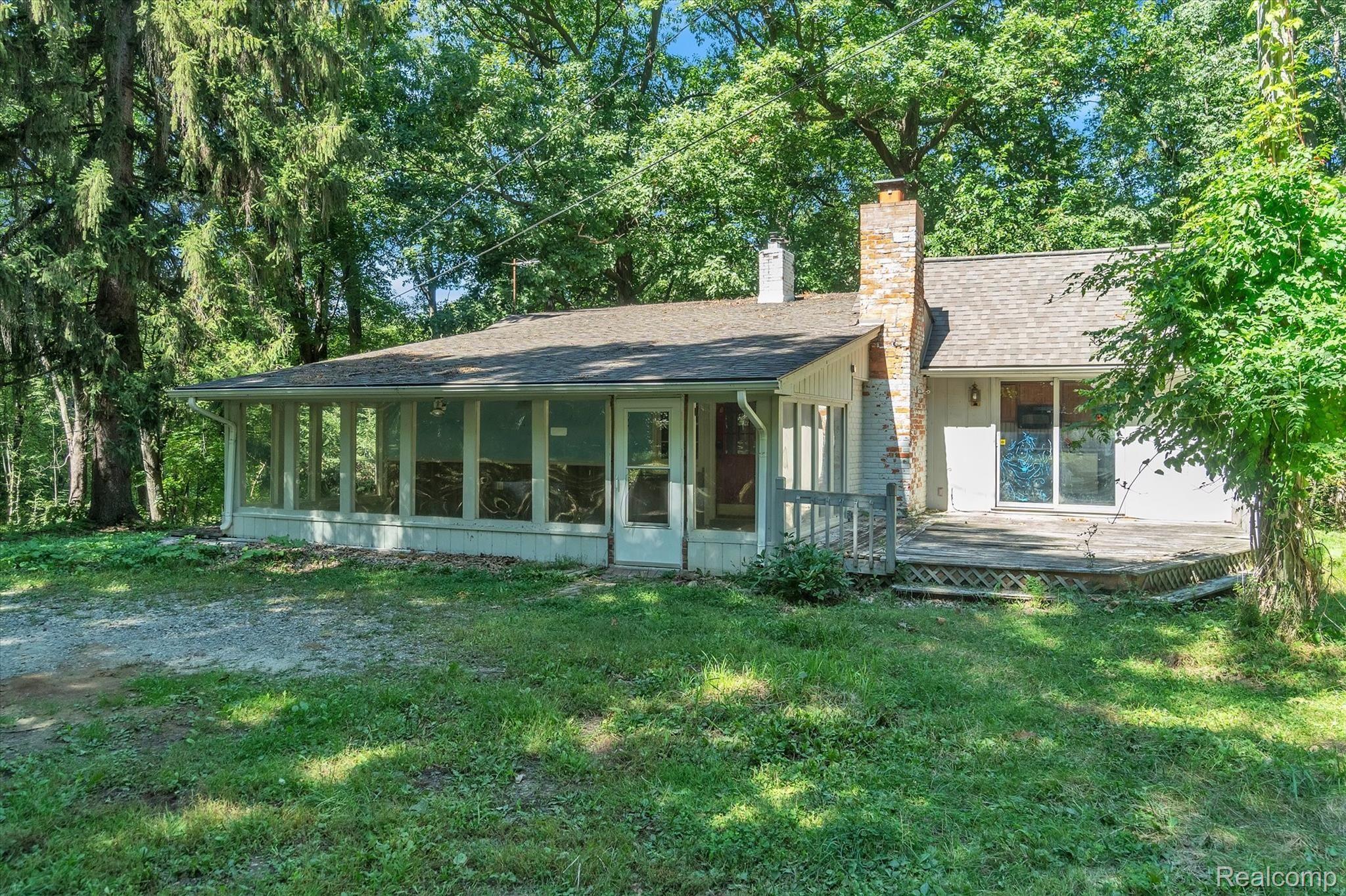 2645 Wixom Road Wixom, MI 48393 - Photo 7 of 40 04-2645 Wixom Rd-Windowstill Real Estate Photography-4.jpg