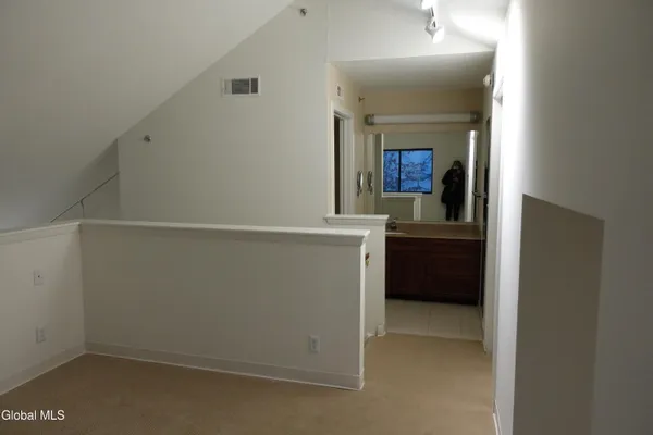 $1,783 | Undisclosed Address, Colonie, NY 12110