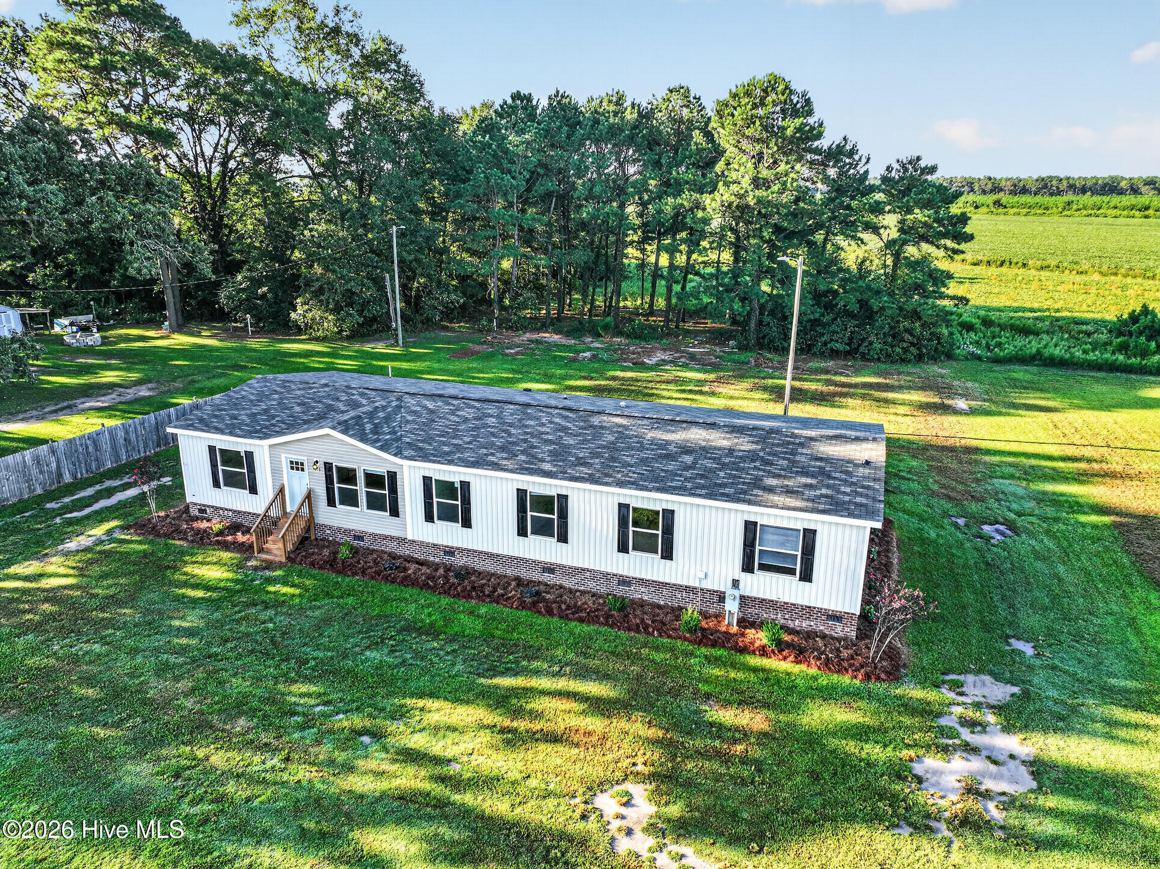 1978 East Hanrahan Road Grifton, NC 28530 - Photo 4 of 46 Gallery Image 4
