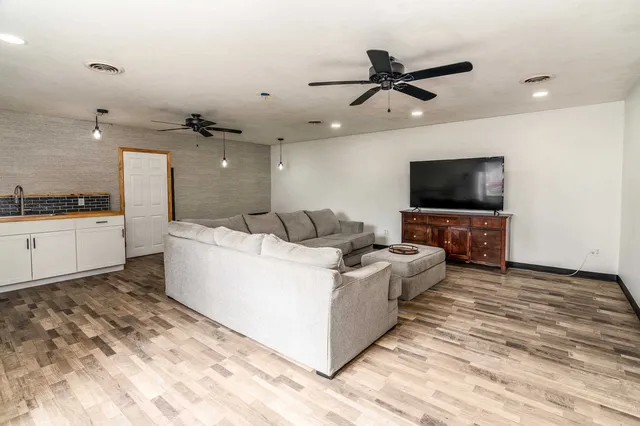 $219,000 | 2101 Walnut Street, Murphysboro, IL 62966