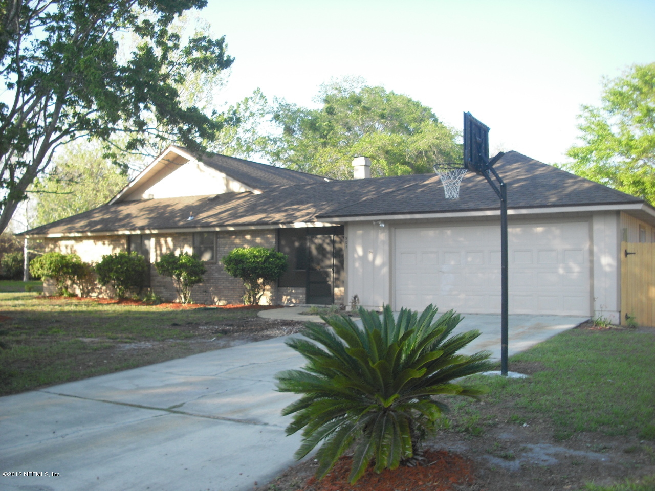 951 Maple Ridge Court Orange Park, FL 32065 - Photo 3 of 10 garage to patio view