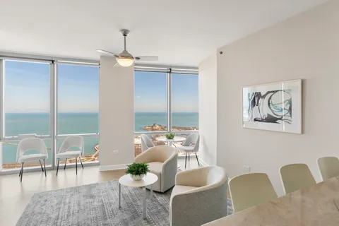 $1,490,000 | 1211 South Prairie Avenue, Unit 3401, Chicago, IL 60605