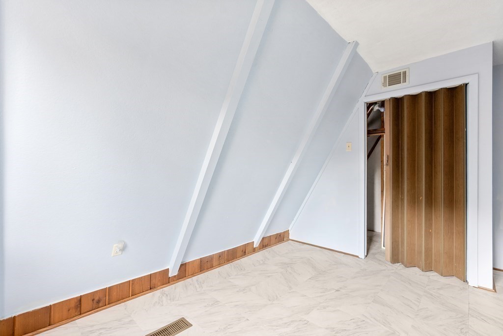 24 East Brimfield Road Holland, MA 01521 - Photo 13 of 30