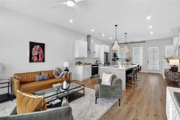 $2,925 | 1291 Longreen Terrace Northwest, Unit 7, Atlanta, GA 30318