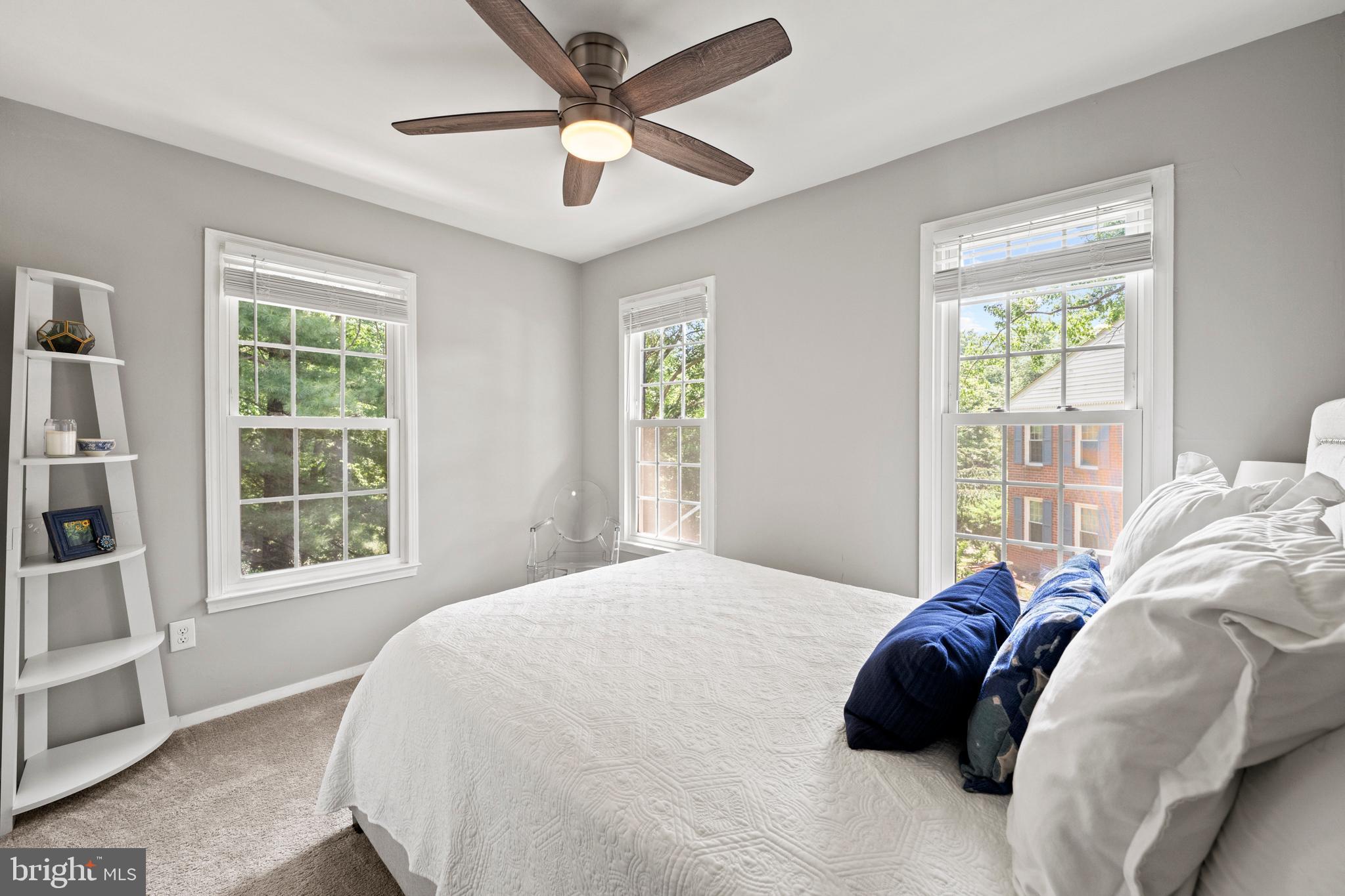 11859 Dunlop Court Reston, VA 20191 - Photo 24 of 38 Gallery Image 24