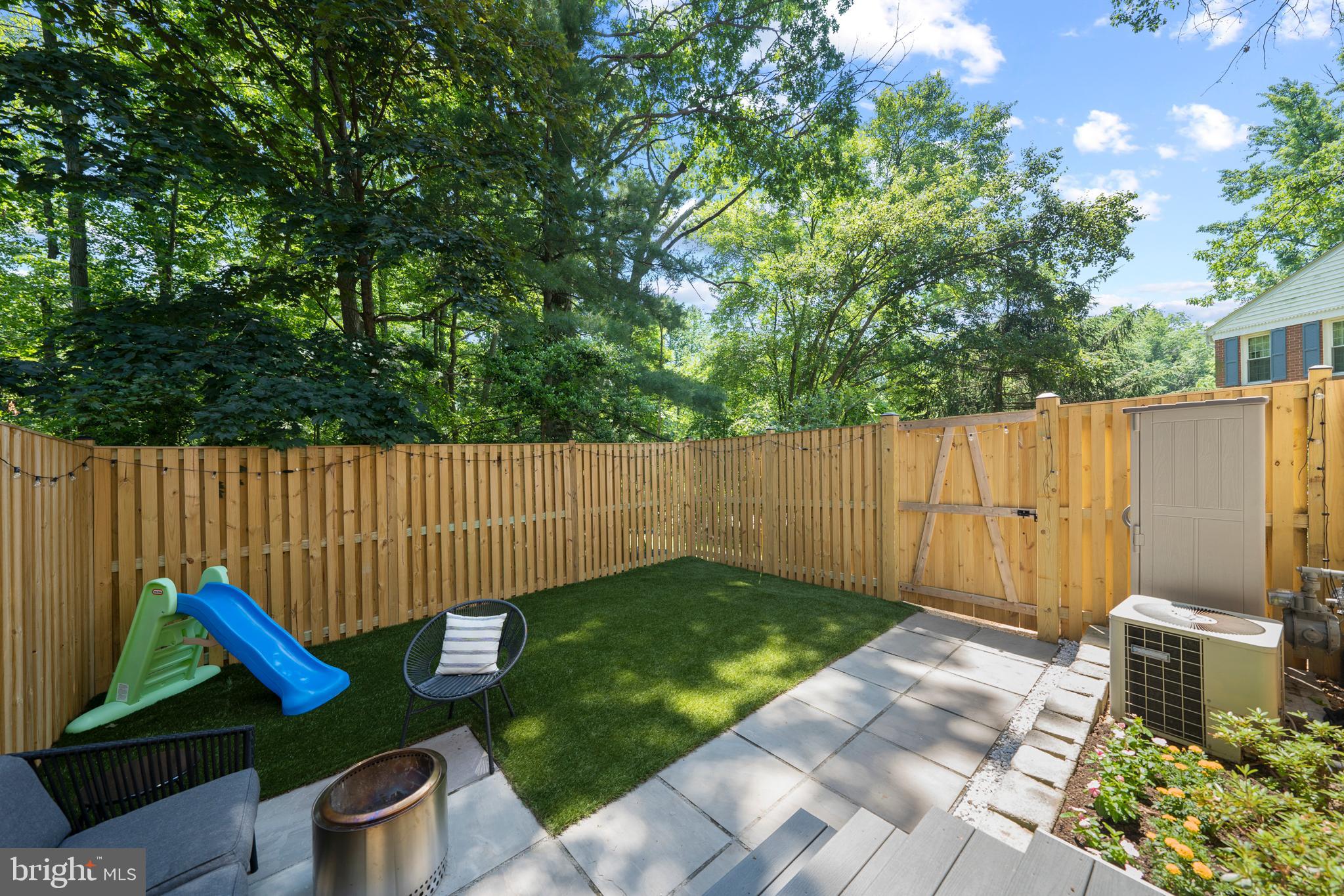 11859 Dunlop Court Reston, VA 20191 - Photo 32 of 38 Gallery Image 32
