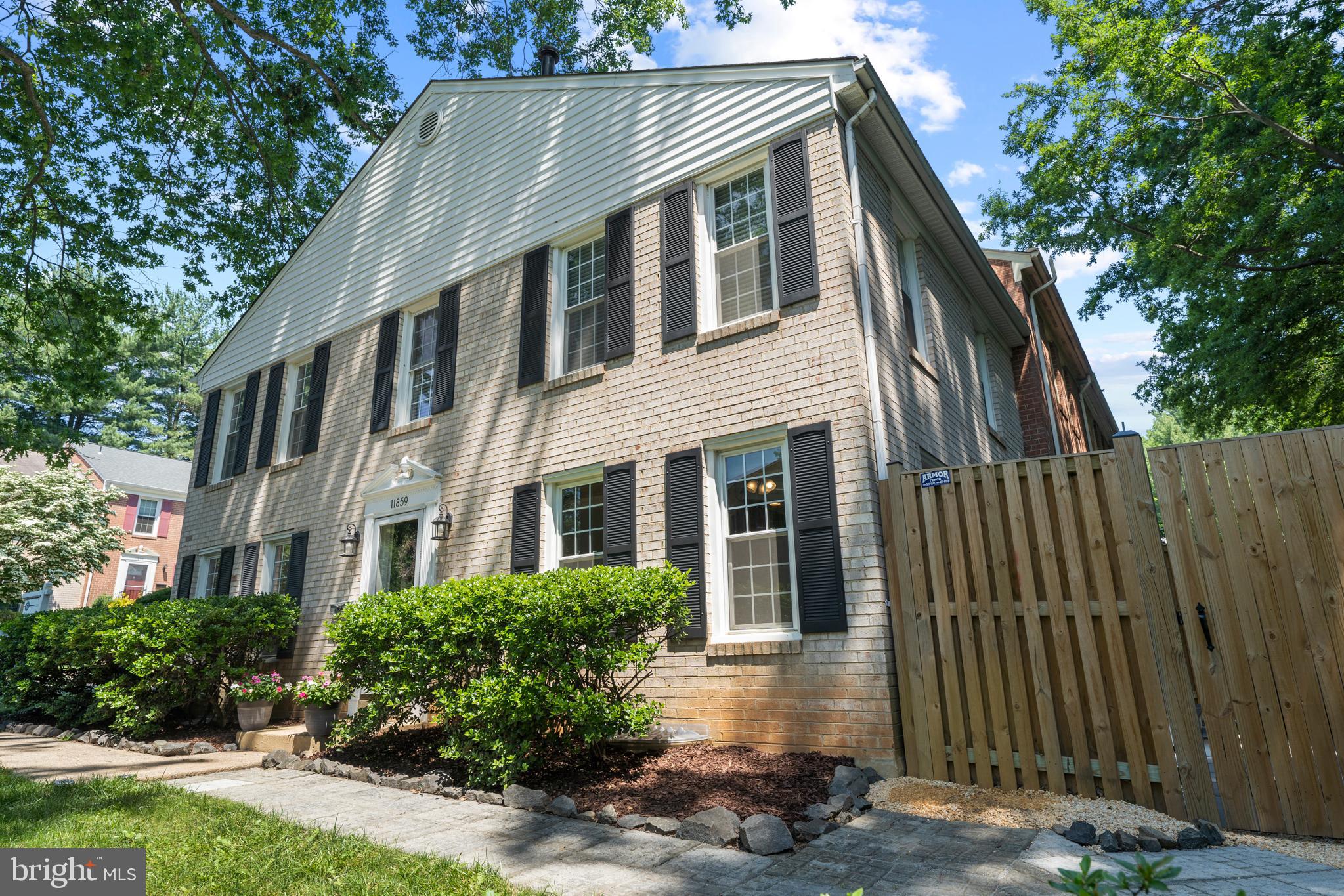 11859 Dunlop Court Reston, VA 20191 - Photo 35 of 38 Gallery Image 35