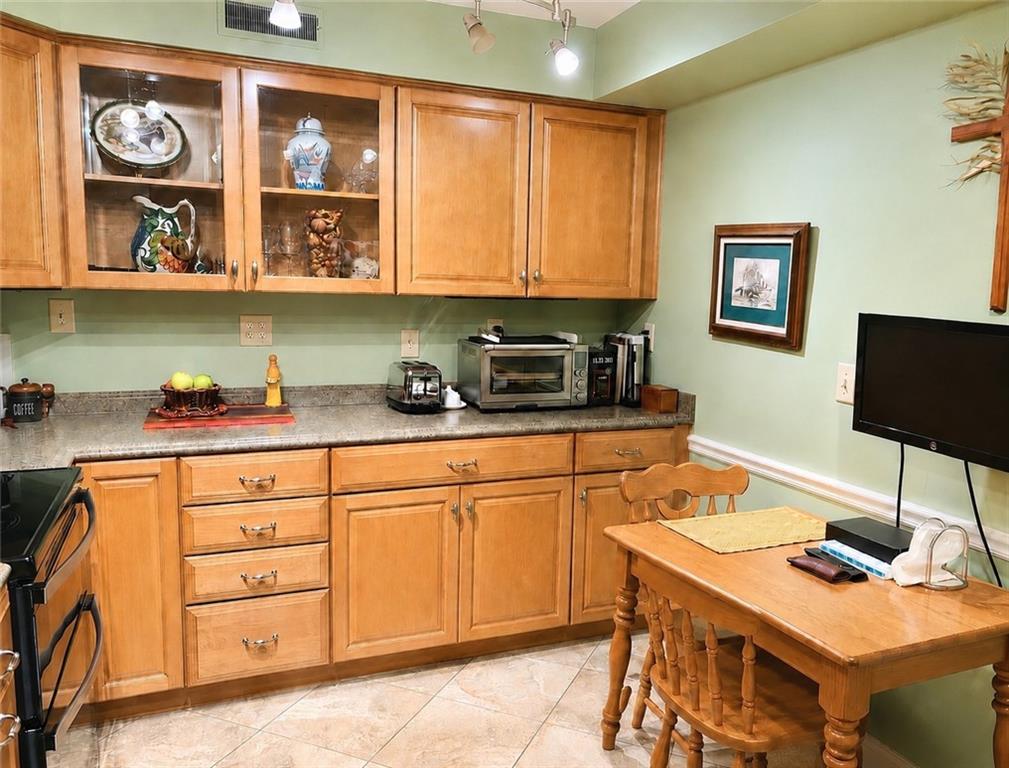 302 Fox Chapel Road, Unit 307 Pittsburgh, PA 15238 - Photo 15 of 31 Gallery Image 15