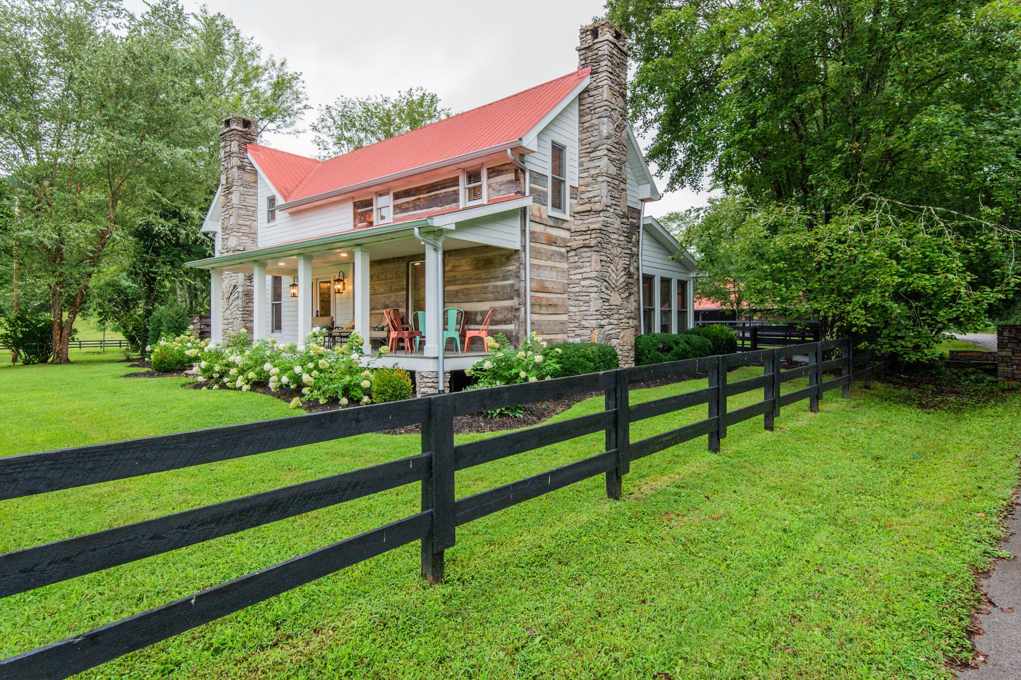 3910 Sparkman Road Thompson's Station, TN 37179 - Photo 2 of 50 Gallery Image 2