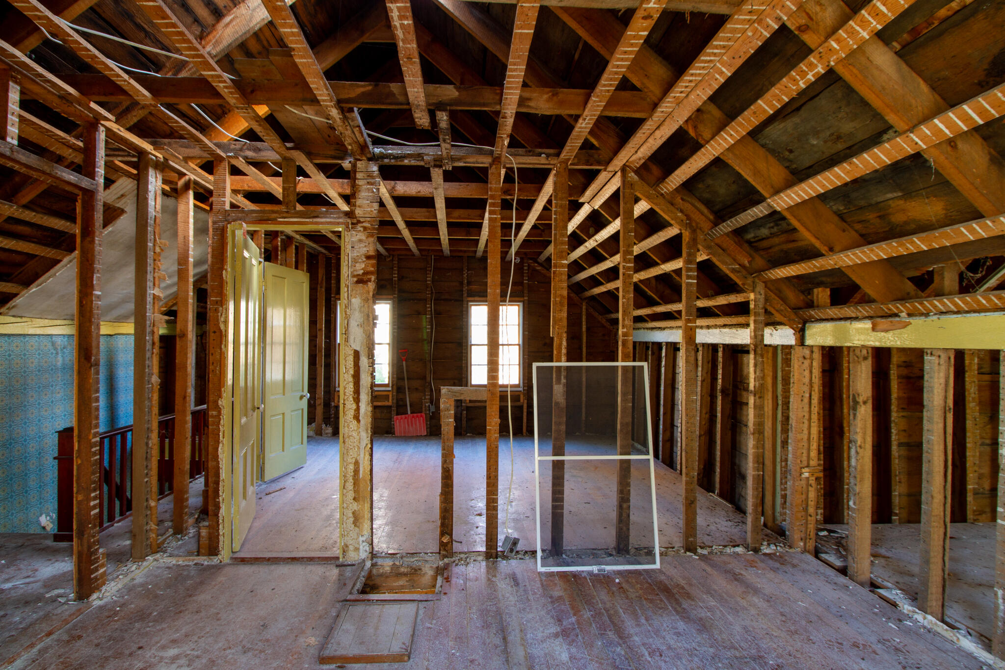 25 Thompson Road Bristol, ME 04564 - Photo 16 of 17 Top floor interior 2