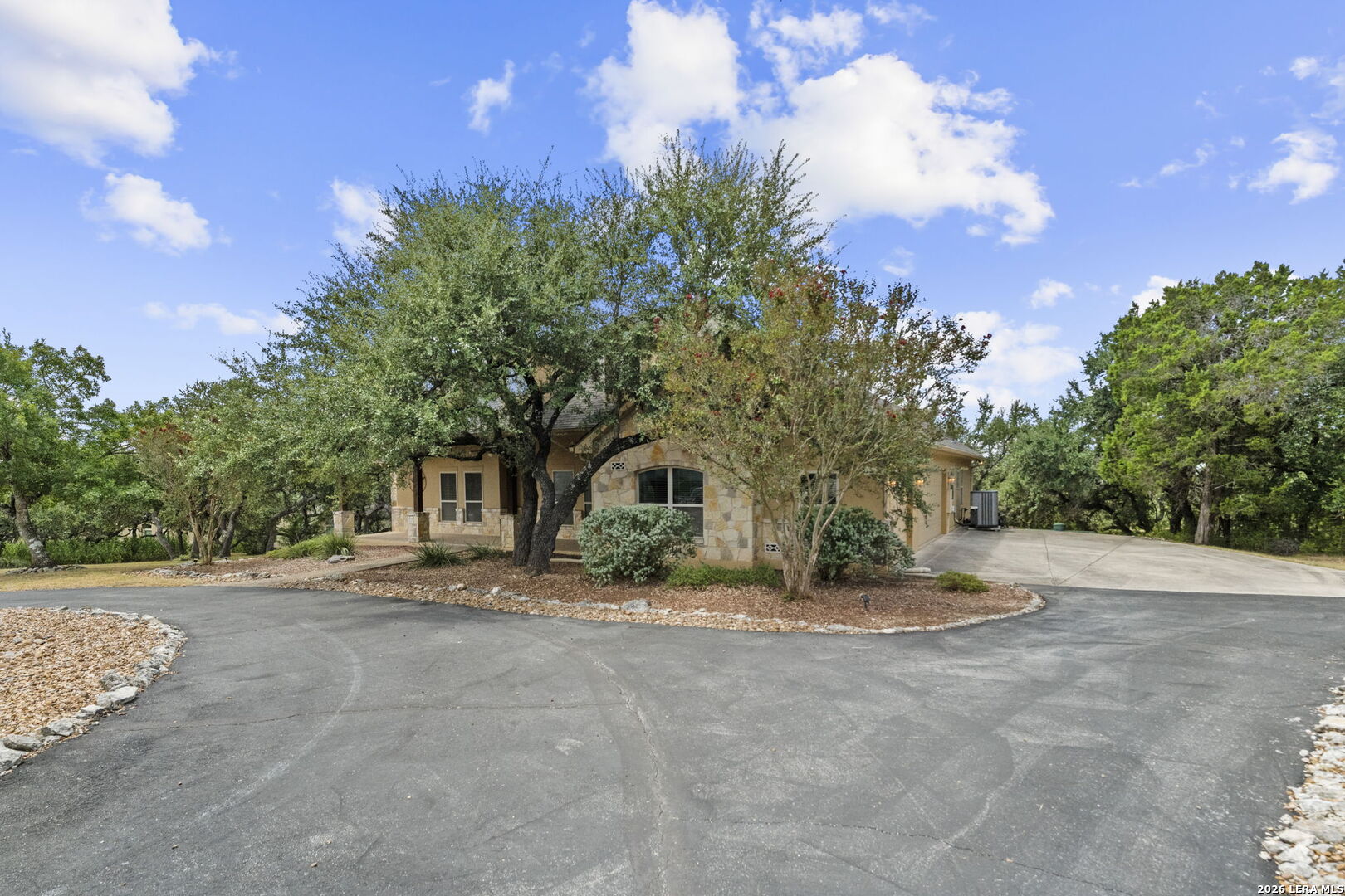 49 Auburn Ridge Spring Branch, TX 78070 - Photo 5 of 46 Gallery Image 5
