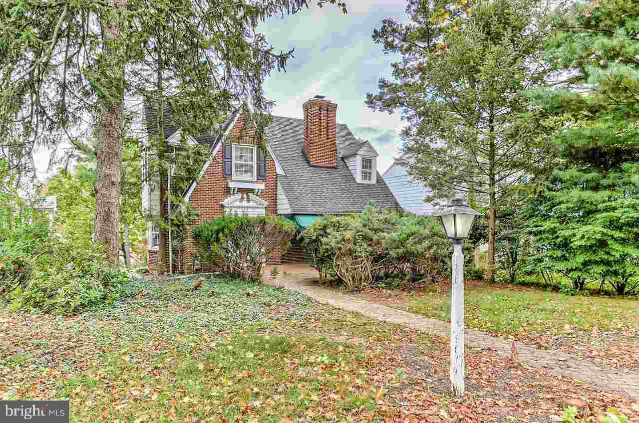 161 Rathton Road York, PA 17403 - Photo 1 of 36 Gallery Image 1