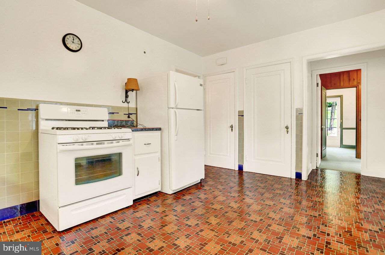 161 Rathton Road York, PA 17403 - Photo 23 of 36 Gallery Image 23